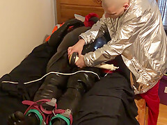 Jun 15 2022 – Rubber Boy In Rubber Has Fun With My Sweaty Shirt In Some Light Bondage