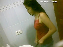 Latin girl strips everything off in her bathroom