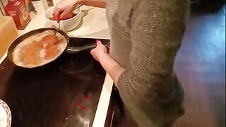 Slut Wife Deep Throats Big Cock while Cooking Dinner