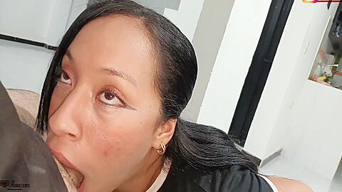 Someone Wants A Stepsister Like Mine With These Delicious Blowjobs – Porn In Spanish