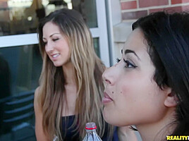 Double Take – RealityKings with Sarah Vandella, James Deen, Jessie Rogers